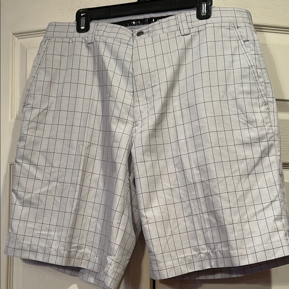 Calloway X-Series- Men's Gray Plaid Shorts
